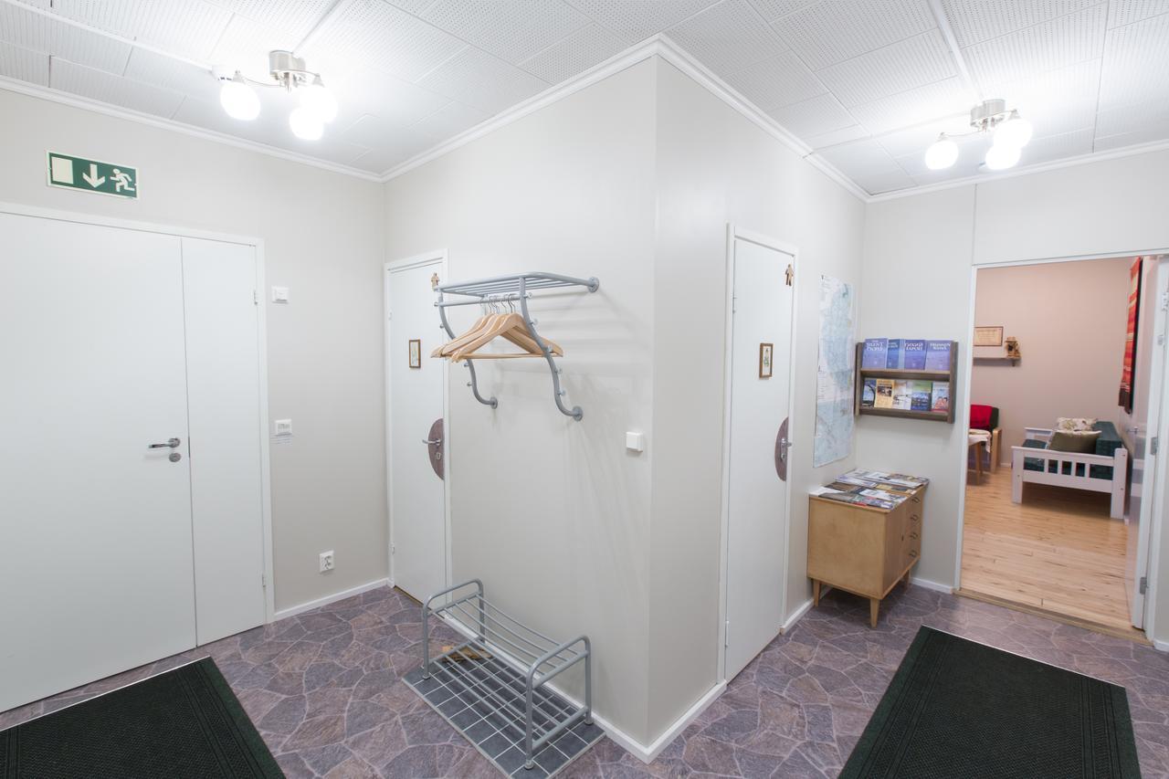 Kuutamo B&B Guesthouse 苏奥穆斯萨尔米 外观 照片